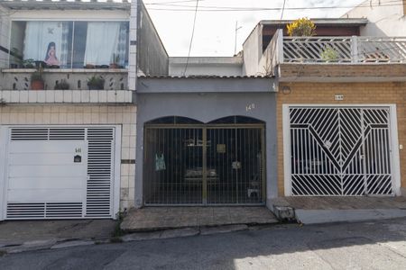 Casa à venda com 78m², 3 quartos e 2 vagasFachada