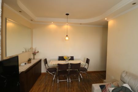 Sala de apartamento para alugar com 2 quartos, 47m² em Vila Ema, São Paulo