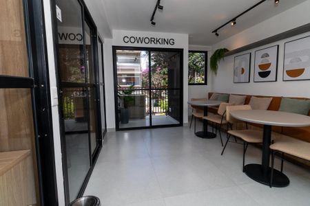 Apartamento para alugar com 37m², 2 quartos e sem vagaÁrea comum - CoWorking