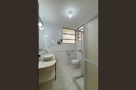 Apartamento para alugar com 135m², 3 quartos e sem vagaSuíte - banheiro