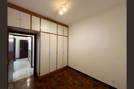 Apartamento para alugar com 135m², 3 quartos e sem vagaQuarto 2