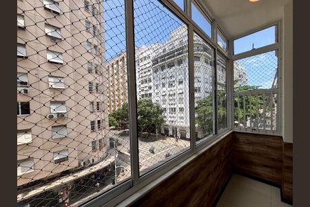 Apartamento para alugar com 135m², 3 quartos e sem vagaSuíte - varanda