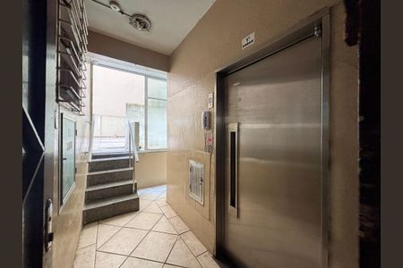 Apartamento para alugar com 135m², 3 quartos e sem vagaÁrea comum