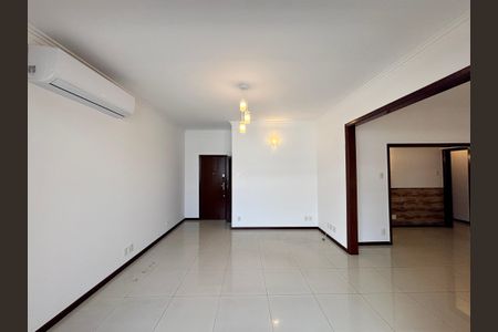 Sala de apartamento para alugar com 3 quartos, 135m² em Copacabana, Rio de Janeiro