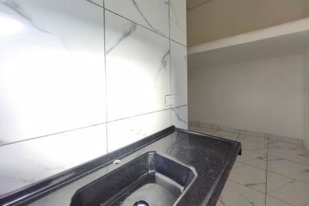 Cozinha de casa para alugar com 1 quarto, 25m² em Jardim Esplanada, Campinas