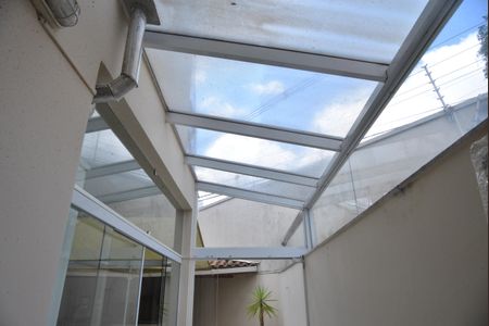 Casa para alugar com 143m², 3 quartos e 2 vagasÁrea de Serviço