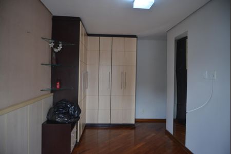 Casa para alugar com 143m², 3 quartos e 2 vagasQuarto Suite 2
