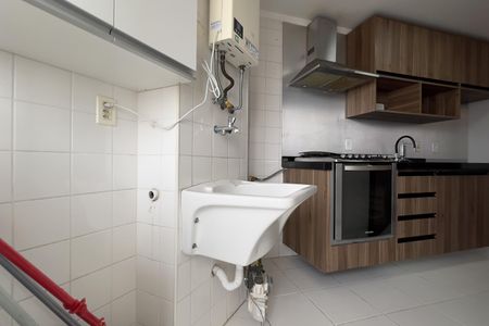 Apartamento para alugar com 55m², 2 quartos e 1 vagaCozinha e Área de Serviço