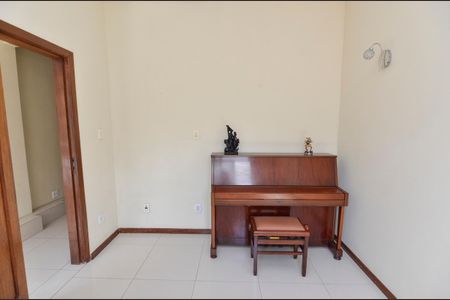Apartamento à venda com 80m², 2 quartos e sem vaga Apartamento à venda com 80m², 2 quartos e sem vagaQuarto 1