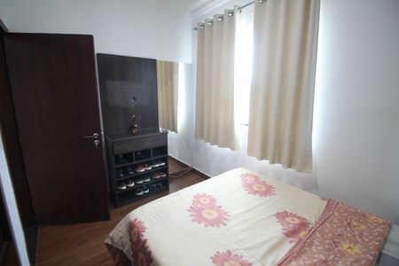 Casa à venda com 322m², 4 quartos e 4 vagasQuarto 3