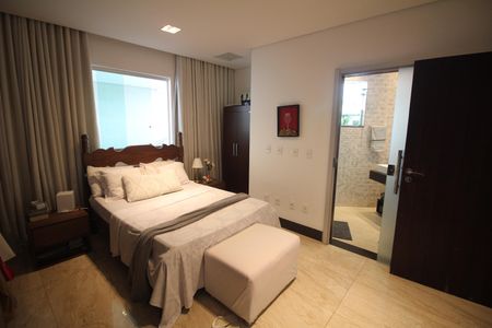 Casa à venda com 322m², 4 quartos e 4 vagasQuarto 1