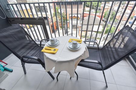 Studio para alugar com 26m², 1 quarto e sem vaga Studio para alugar com 26m², 1 quarto e sem vagaVaranda