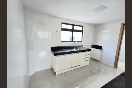 Apartamento para alugar com 3 quartos, 140m² em Salgado Filho, Belo Horizonte