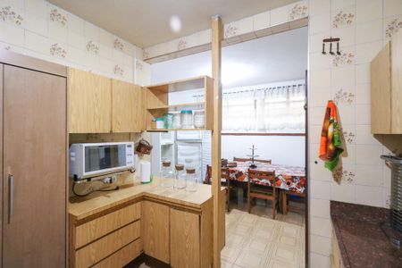 Casa para alugar com 350m², 4 quartos e 3 vagasCozinha