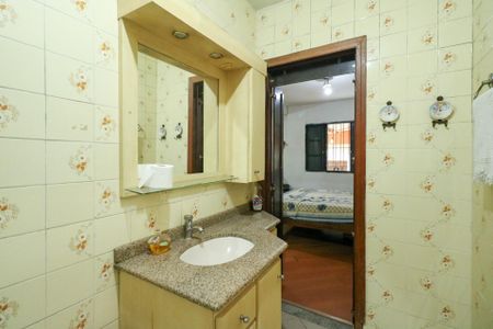 Casa para alugar com 350m², 4 quartos e 3 vagasBanheiro da Suíte