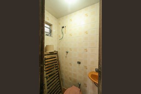 Casa para alugar com 350m², 4 quartos e 3 vagasBanheiro de Serviço