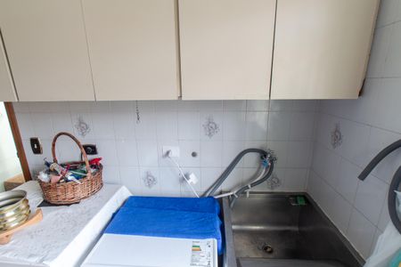 Casa à venda com 385m², 4 quartos e 5 vagas Casa à venda com 385m², 4 quartos e 5 vagasÁrea de Serviço