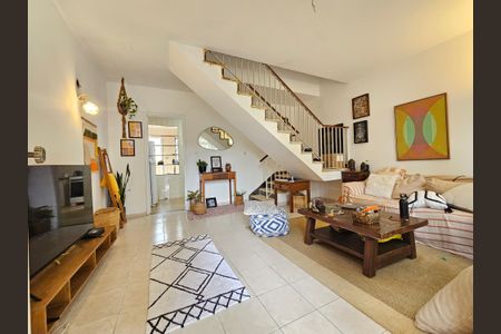 Sala de casa à venda com 2 quartos, 88m² em Jardim Petropolis, São Paulo