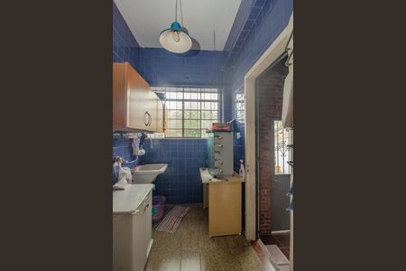 Casa à venda com 340m², 5 quartos e 4 vagasÁrea de Serviço