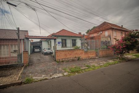 Casa à venda com 340m², 5 quartos e 4 vagasPlaca/Fachada