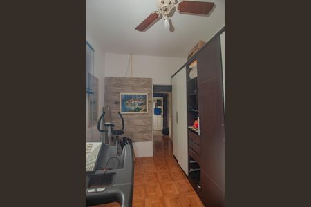 Casa à venda com 340m², 5 quartos e 4 vagasEscritório