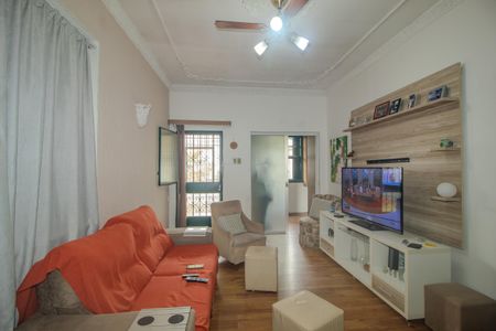 Casa à venda com 340m², 5 quartos e 4 vagasSala