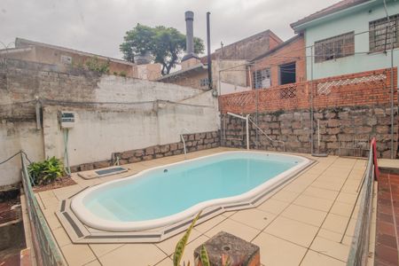 Casa à venda com 340m², 5 quartos e 4 vagasQuintal/Piscina