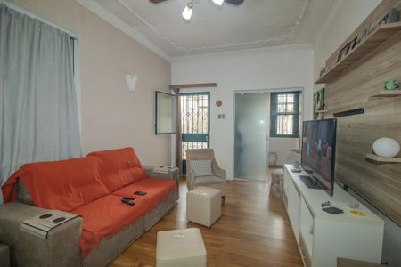 Casa à venda com 340m², 5 quartos e 4 vagasSala