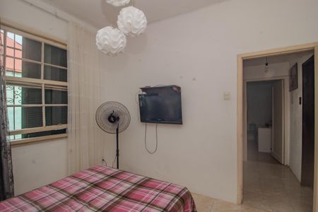 Casa à venda com 340m², 5 quartos e 4 vagasQuarto 2