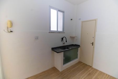 Apartamento à venda com 60m², 2 quartos e sem vagaCozinha