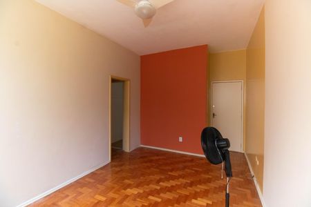 Sala de apartamento para alugar com 2 quartos, 60m² em Boa Viagem, Niterói