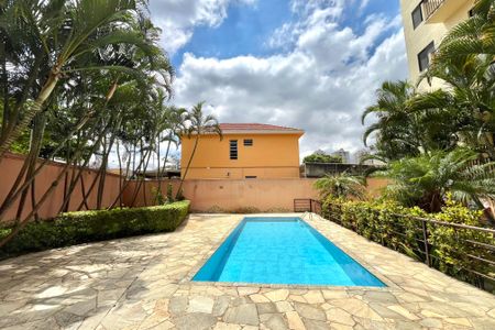 Apartamento à venda com 43m², 1 quarto e 1 vaga Apartamento à venda com 43m², 1 quarto e 1 vagaÁrea comum - Piscina