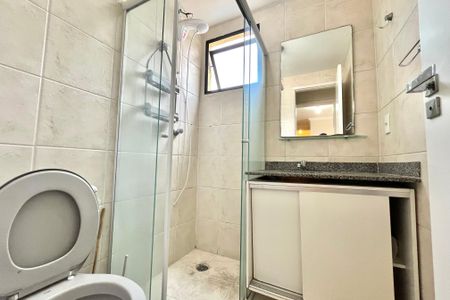 Apartamento à venda com 43m², 1 quarto e 1 vaga Apartamento à venda com 43m², 1 quarto e 1 vagaBanheiro da Suíte