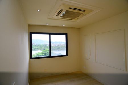 Apartamento à venda com 392m², 4 quartos e 3 vagas Apartamento à venda com 392m², 4 quartos e 3 vagasSuíte Principal