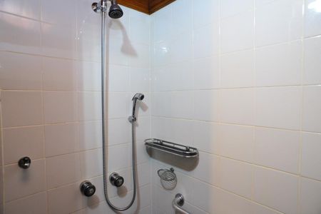 Apartamento à venda com 392m², 4 quartos e 3 vagas Apartamento à venda com 392m², 4 quartos e 3 vagasBanheiro Social