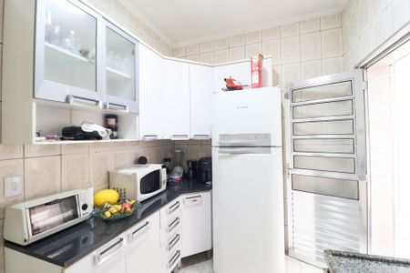 Casa à venda com 80m², 2 quartos e 1 vaga