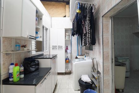 Casa à venda com 80m², 2 quartos e 1 vaga