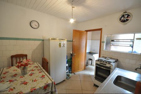 Casa à venda com 176m², 1 quarto e 1 vagaCozinha