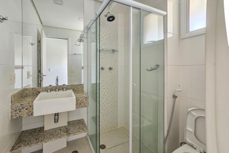 Apartamento para alugar com 80m², 2 quartos e 2 vagasBanheiro da suíte 2