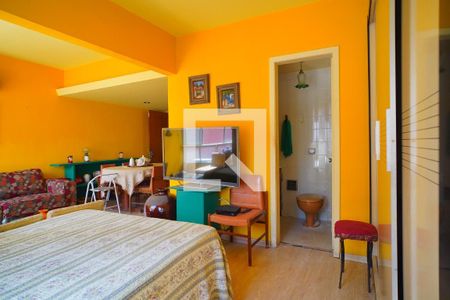 Quarto de apartamento para alugar com 1 quarto, 50m² em Floresta, Porto Alegre