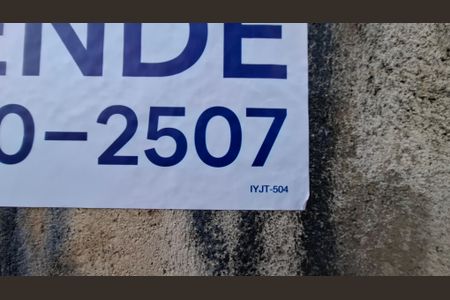 Casa à venda com 242m², 3 quartos e 3 vagas Casa à venda com 242m², 3 quartos e 3 vagasCód plaquinha