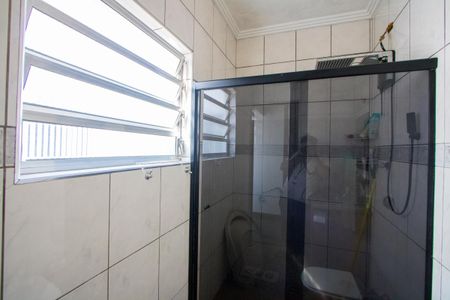 Casa à venda com 242m², 3 quartos e 3 vagas Casa à venda com 242m², 3 quartos e 3 vagasBanheiro social 1