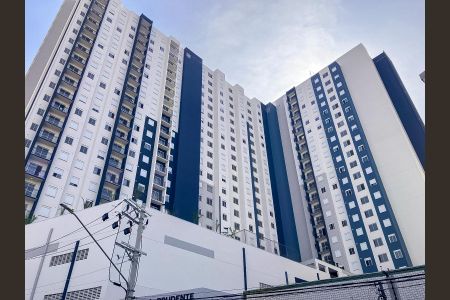 Apartamento à venda com 36m², 2 quartos e 1 vaga Apartamento à venda com 36m², 2 quartos e 1 vagaFachada