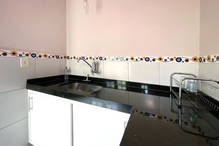 Casa para alugar com 45m², 1 quarto e 1 vaga Casa para alugar com 45m², 1 quarto e 1 vagaCozinha