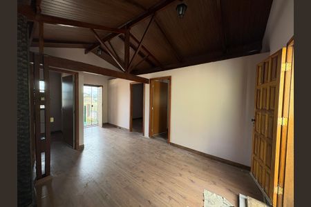 Casa para alugar com 3 quartos, 80m² em Dom Cabral, Belo Horizonte