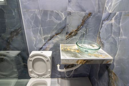 Casa para alugar com 72m², 2 quartos e sem vagaBanheiro Quarto 2