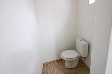 Casa para alugar com 72m², 2 quartos e sem vagaBanheiro Quarto 1