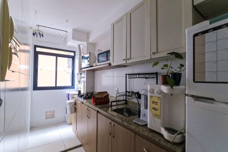Apartamento para alugar com 49m², 2 quartos e 1 vaga Apartamento para alugar com 49m², 2 quartos e 1 vagaCozinha