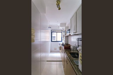 Apartamento para alugar com 49m², 2 quartos e 1 vaga Apartamento para alugar com 49m², 2 quartos e 1 vagaCozinha