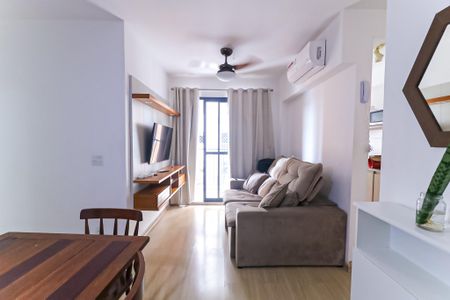 Apartamento para alugar com 49m², 2 quartos e 1 vaga Apartamento para alugar com 49m², 2 quartos e 1 vagaSala